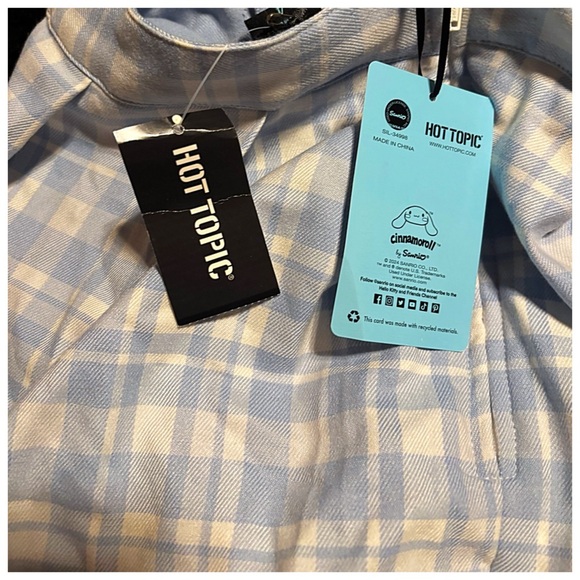 💥SALE Sanrio Hot Topic Exclusive Plus Size 4X Cinnamoroll Skort Sanrio Skirt - Picture 10 of 10